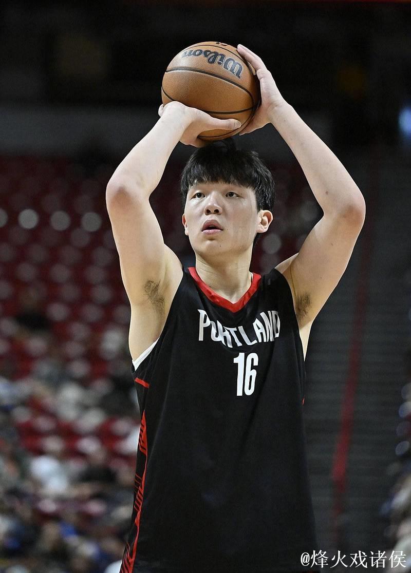 开拓者媒体人批评选杨瀚森决策 科沃德投篮能力更被需要 开拓者媒体人批评选杨瀚森决策 科沃德投篮能力更被需要